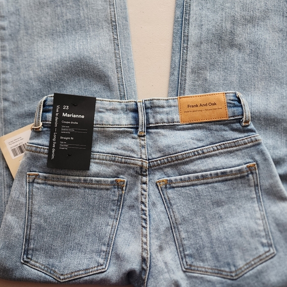 Frank and Oak size 23 high-rise straight jeans - Picture 4 of 8